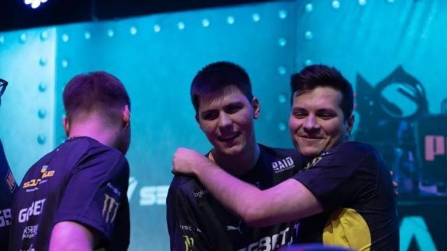 术和激发球 术和激发球